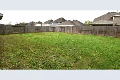 1110 Lasso Court, Alvin, TX 77511 - Photo 19