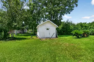 7351 Brace St, Houston, TX 77061 - Photo 43