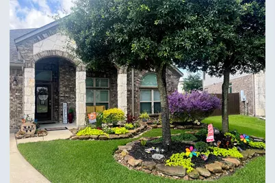 12403 Emerald Lane, Mont Belvieu, TX 77535 - Photo 7