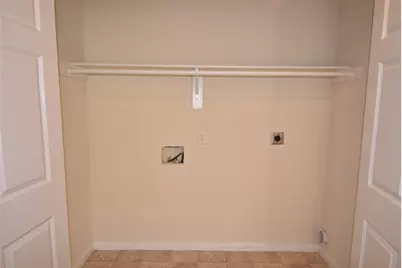 10069 Sharpton Drive, Houston, TX 77038 - Photo 15