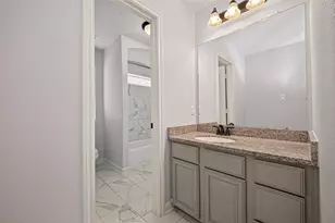 270 Redwood Cyn Trl, Conroe, TX 77301 - Photo 35