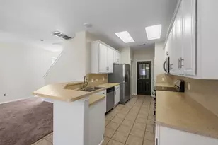 157 E Summerhaze Circle, The Woodlands, TX 77382 - Photo 15