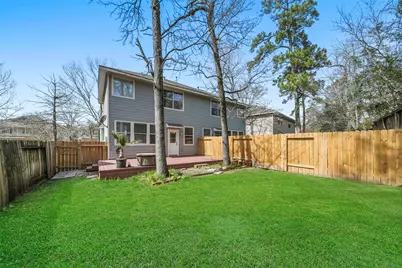 157 E Summerhaze Circle, The Woodlands, TX 77382 - Photo 27