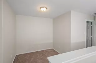 157 E Summerhaze Circle, The Woodlands, TX 77382 - Photo 33