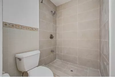 13147 Hollowcreek Park Drive, Houston, TX 77082 - Photo 21
