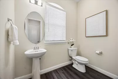 11004 Mikula Drive, Houston, TX 77043 - Photo 17
