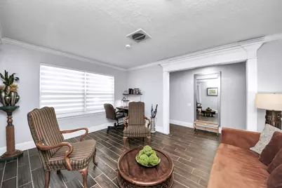 8607 Shadow Crest Street, Houston, TX 77074 - Photo 7