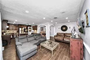 8607 Shadow Crest St, Houston, TX 77074 - Photo 23