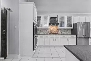 4529 Williamhurst Ln, League City, TX 77573 - Photo 15