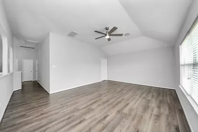 13710 Breezy Meadow Court, Houston, TX 77044 - Photo 25