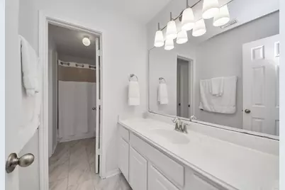 13710 Breezy Meadow Court, Houston, TX 77044 - Photo 31
