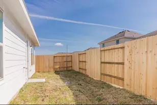 4122 Zavala Ml St, Baytown, TX 77562 - Photo 11