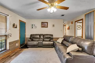 57 County Rd 2296, Cleveland, TX 77327 - Photo 17