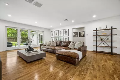 5656 Piping Rock Lane, Houston, TX 77056 - Photo 11