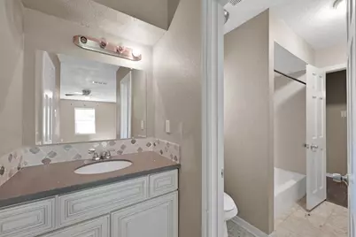 696 Ravensworth Drive, Conroe, TX 77302 - Photo 19