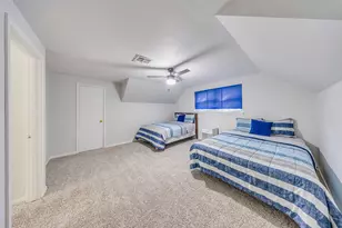 2519 Lazy Lake Dr, Houston, TX 77058 - Photo 19