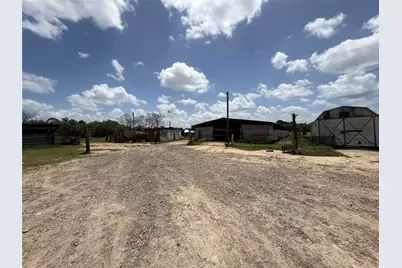 4250 Fuqua St, Houston, TX 77048 - Photo 11