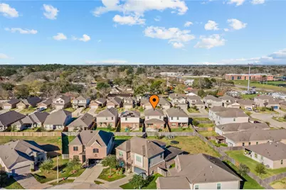 4203 W Bayou Maison Circle, Dickinson, TX 77539 - Photo 15