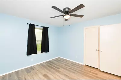 7301 Avenue L 1/2, Santa Fe, TX 77510 - Photo 17