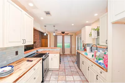 7301 Avenue L 1/2, Santa Fe, TX 77510 - Photo 13