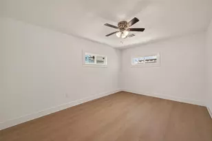 3209 McCrarey Dr, Houston, TX 77088 - Photo 29