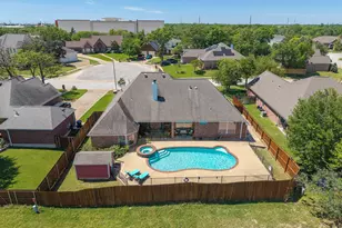 3710 Williams Trace Dr, Bryan, TX 77808 - Photo 7