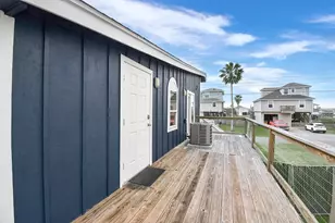 16630 Bermuda Way, Jamaica Beach, TX 77554 - Photo 35