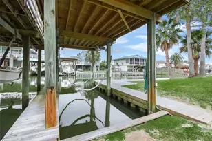 16630 Bermuda Way, Jamaica Beach, TX 77554 - Photo 41