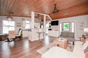 16630 Bermuda Way, Jamaica Beach, TX 77554 - Photo 17