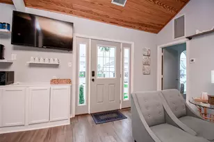 16630 Bermuda Way, Jamaica Beach, TX 77554 - Photo 13