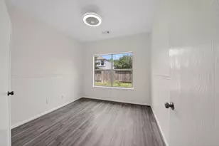 1318 Hawks Nest Dr, Houston, TX 77067 - Photo 19