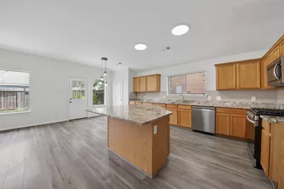 1318 Hawks Nest Drive, Houston, TX 77067 - Photo 11