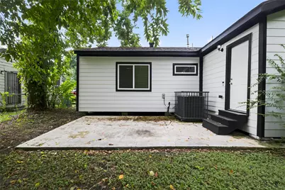 5233 Higgins Street, Houston, TX 77033 - Photo 21