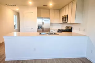 18695 San Salvo Dr, New Caney, TX 77357 - Photo 5