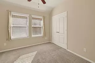 8510 Remington Bluff Ln, Richmond, TX 77407 - Photo 11