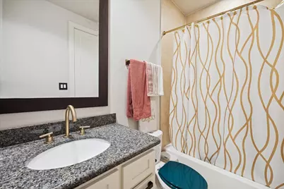 5820 Darling Street, Houston, TX 77007 - Photo 15