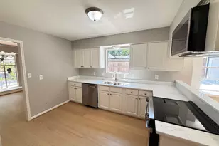 9814 Foxrun Ct, Houston, TX 77080 - Photo 11
