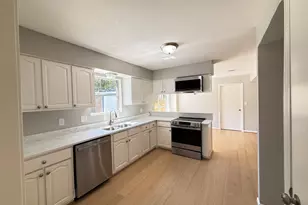 9814 Foxrun Ct, Houston, TX 77080 - Photo 9