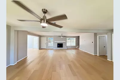 9814 Foxrun Court, Houston, TX 77080 - Photo 3