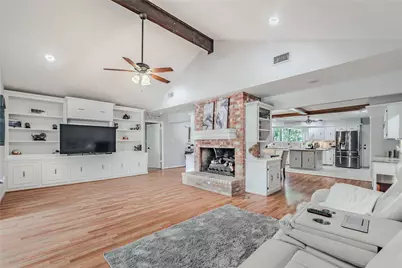 601 S Rivershire Drive, Conroe, TX 77304 - Photo 15