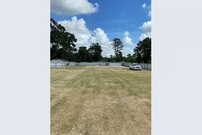 2003 De Soto Street, Houston, TX 77091 - Photo 3