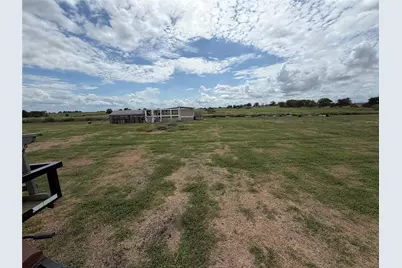 5501 Falke-Heinrich Rd Road, Schulenburg, TX 78956 - Photo 9