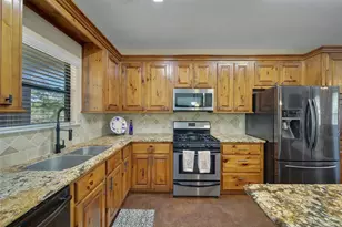 22100 Stone Creek Ln, Montgomery, TX 77316 - Photo 13