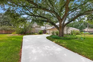 11835 Cedar Pass Dr, Houston, TX 77077 - Photo 1