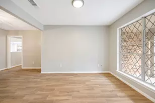 2114 Eagle Point Rd, Crosby, TX 77532 - Photo 9