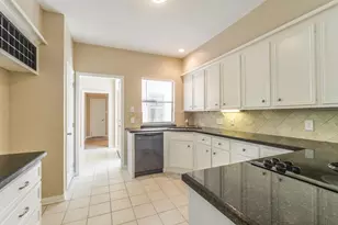3131 Royal Crescent Dr, Houston, TX 77339 - Photo 11