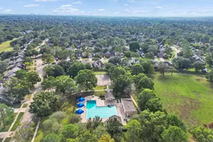 14219 Whitlock Dr, Houston, TX 77062 - Photo 41