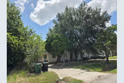 7243 Saint Augustine Street, Houston, TX 77021 - Photo 11