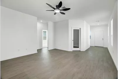 519 Louis Lane, Baytown, TX 77523 - Photo 7