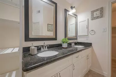 207 Rolling Plains Drive, Sugar Land, TX 77479 - Photo 29